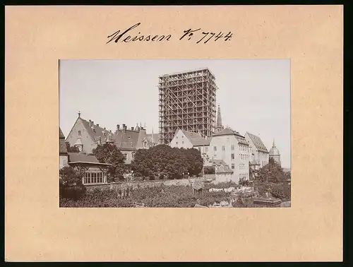 Fotografie Brück & Sohn Meissen, Ansicht Meissen i. Sa., Dom im Baugerüst während des Baues der Turmspitzen