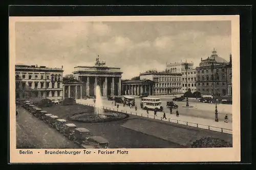 AK Berlin, Brandenburger Tor mit Pariser Platz