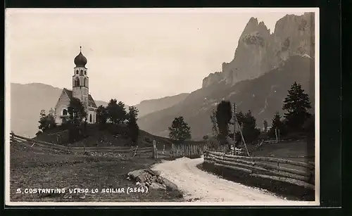 AK S. Constantino, Ortsansicht mit Kirche