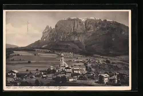 AK Fiè allso Sciliar, Totalansicht mit Kirche