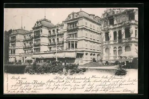 AK Baden-Baden, Strassenpartie mit dem Stepanienbad