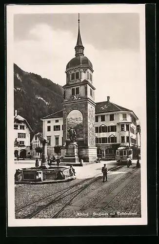 AK Altdorf, Strassenbahn auf dem Dorfplatz, Telldenkmal