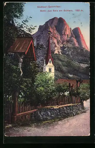 AK Seis am Schlern, Strassenpartie mit Wegkreuz im Abendrot