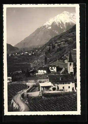 AK Meran, Ortspartie mit Kirche