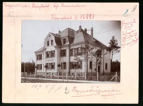 Fotografie Brück & Sohn Meissen, Ansicht Königsbrück, Kgl. Kommandantur auf dem Truppenübungsplatz