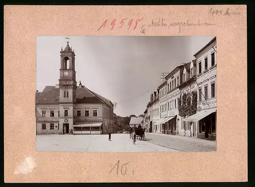 Fotografie Brück & Sohn Meissen, Ansicht Königsbrück, Markt mit Ratskeller, Uhrmacher Alfred Grande, Geschäft H. Walter