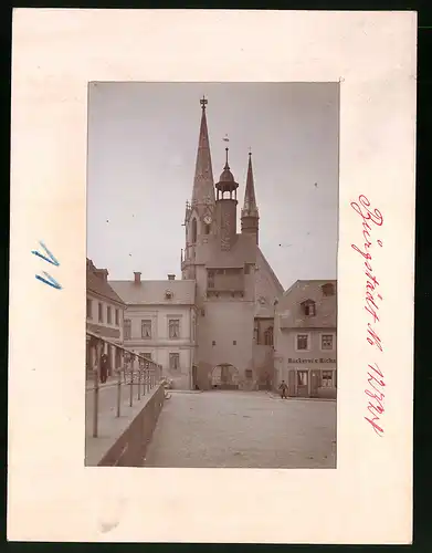 Fotografie Brück & Sohn Meissen, Ansicht Burgstädt, Alter Seigerturm und Kirche am Markt, Bäckerei