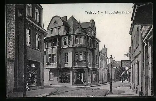 AK Troisdorf, Hippolytusstrasse mit Geschäften