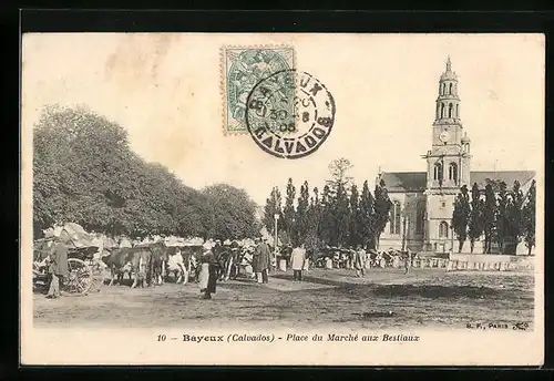 AK Bayeux, Place du Marché aux Bestiaux