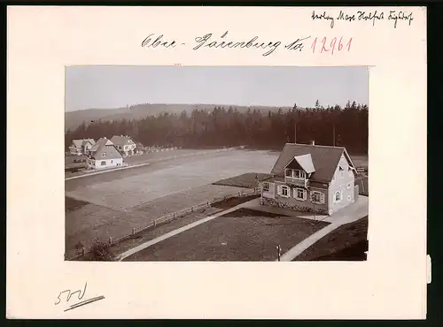 Fotografie Brück & Sohn Meissen, Ansicht Oberbärenburg i. Erzg., einzelstehende Wohnhäuser im Ort