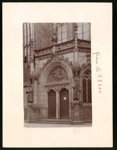 Fotografie Brück & Sohn Meissen, Ansicht Pirna, Blick auf das Portal an der Stadtkirche