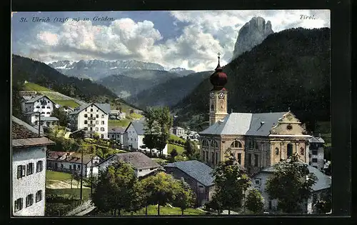 AK St. Ulrich, Ortsansicht mit Kirche