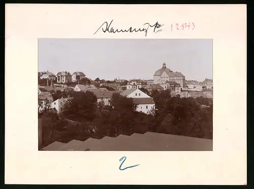Fotografie Brück & Sohn Meissen, Ansicht Kamenz i. Sa., Blick auf die Stadt mit Villen