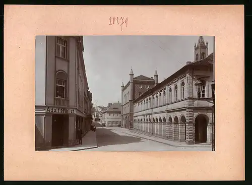Fotografie Brück & Sohn Meissen, Ansicht Kamenz i. Sa., Blick in die Kirchstrasse mit den Garküchen Fleischbänke