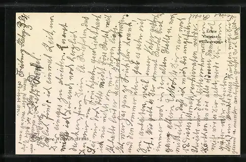 AK Freiburg i. Br., Siegesdenkmal mit Strassenbahn