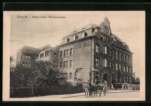 AK Rheydt, Strassenpartie mit der Städt. Höheren Mädchenschule