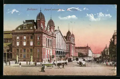 AK Budapest, Pferdekutschen vor dem Westbahnhof mit Strassenbahn