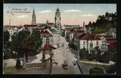 AK Freiburg i. Br., Partie an der Schwabentorbrücke mit Strassenbahn