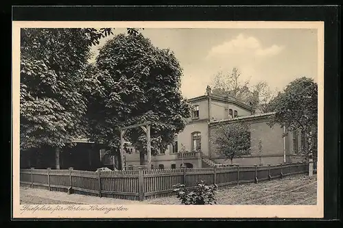 AK Berlin, Marthashof, Kindergarten und Hort in der Schwedterstr. 37 /40, Spielplatz