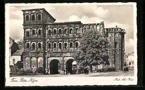 AK Trier, Vorderansicht der Porta Nigra