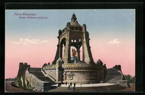 AK Porta Westfalica, Besucher vor dem Kaiser Wilhelm-Denkmal