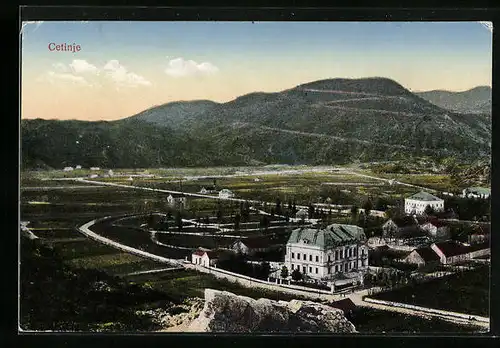 AK Cetinje, Totalansicht mit Hügellandschaft