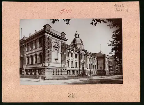 Fotografie Brück & Sohn Meissen, Ansicht Zwickau, Blick auf die Ingenieurschule mit Baugerüst