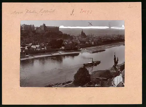 Fotografie Brück & Sohn Meissen, Ansicht Pirna / Elbe, Raddampfer Pillnitz mit Blick auf die Stadt