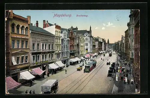 AK Magdeburg, Breiteweg mit Strassenbahn aus der Vogelschau