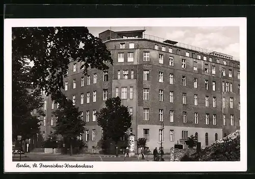 AK Berlin, Ansicht des Franziskus-Krankenhauses, Burggrafenstrasse 1