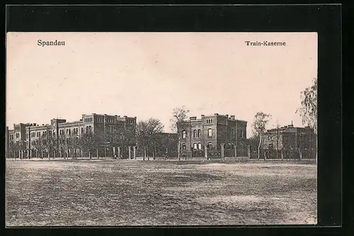 AK Berlin-Spandau, Train-Kaserne