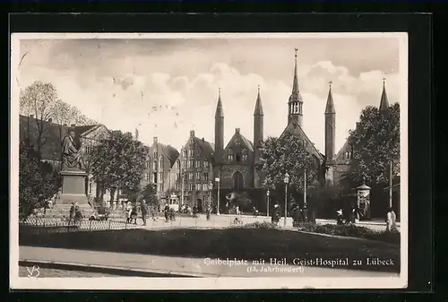 AK Lübeck, Geibelplatz mit Heil. Geist-Hospital