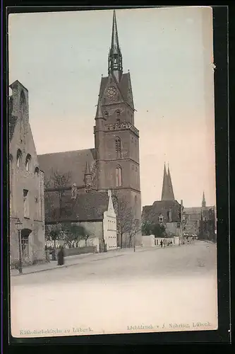 AK Lübeck, Strassenpartie mit Kath. Kirche