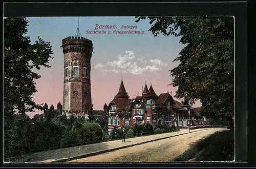 AK Barmen, Strassenpartie an der Stadthalle, Kriegerdenkmal