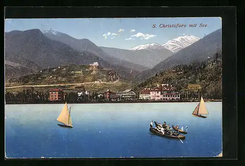 AK S. Christoforo, Panorama des Ortes mit See