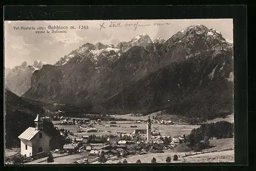 AK Dobbiaco /Val Pusteria, Ortsansicht gegen Dolomiten