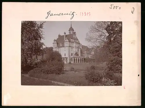 Fotografie Brück & Sohn Meissen, Ansicht Gauernitz, Gauernitz, Blick nach dem Schloss Gauernitz