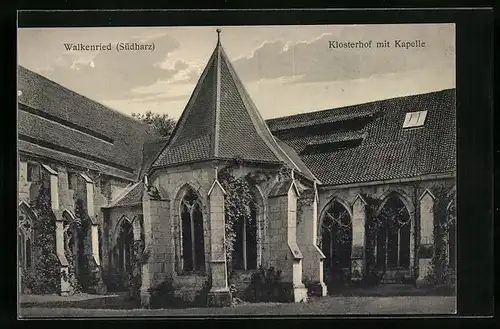 AK Walkenried am Harz, Klosterhof mit Kapelle