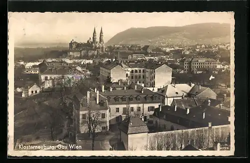 AK Klosterneuburg, Ortsansicht aus der Vogelschau