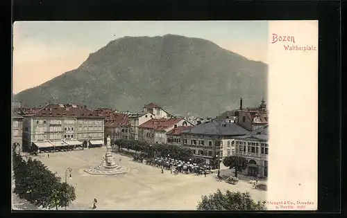 AK Bozen, Monument auf dem Waltherplatz