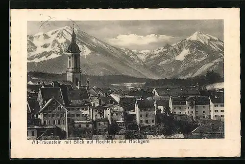 AK Traunstein, Partie in der Altstadt, Blick auf die Kirche und auf Hochfelln und Hochgern