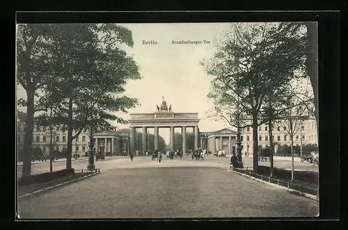 AK Berlin, Blick zum Brandenburger Tor