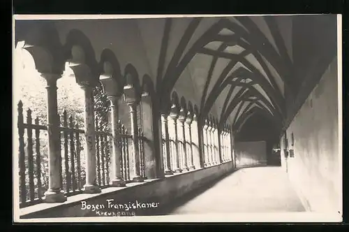 AK Bozen, Kreuzgang im Franziskaner Kloster