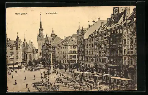 AK München, Marienplatz mit Strassenbahnverkehr