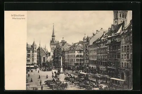 AK München, Marienplatz mit Strassenbahnen
