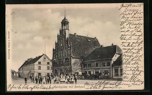 AK Grimmen, Marktplatz mit Geschäft und Rathaus