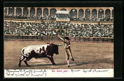 AK Un buen par, Stierkampf