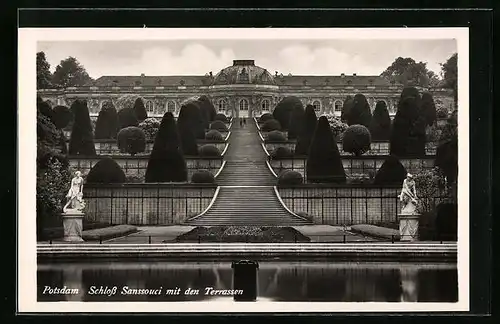 AK Potsdam, Schloss Sanssouci mit den Terrassen