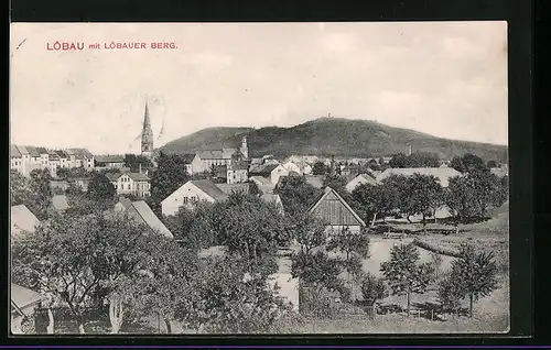 AK Löbau /Sa., Teilansicht mit Löbauer Berg