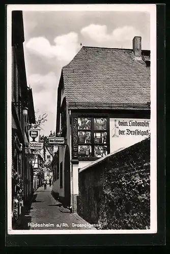 AK Rüdesheim /Rhein, Drosselgasse beim Lindenwirt